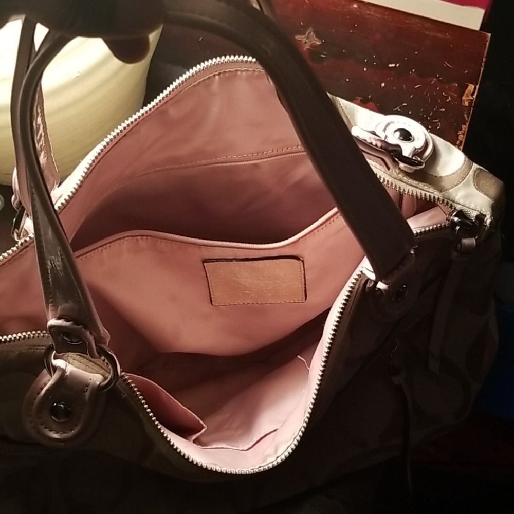 Coach handbag - Picture 3 of 4